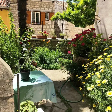 Monte B. Exclusive Apartment Rovinj
